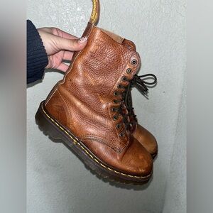 Dr. Martens Vintage Pebbled Leather Eye Boots — Brown — Made in England